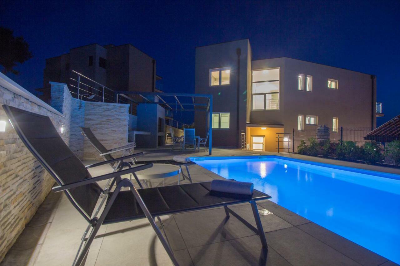 מורטר Villa Ilenia מראה חיצוני תמונה
