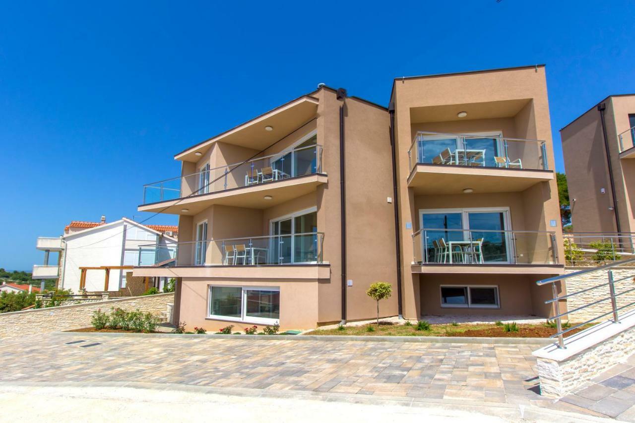 מורטר Villa Ilenia מראה חיצוני תמונה