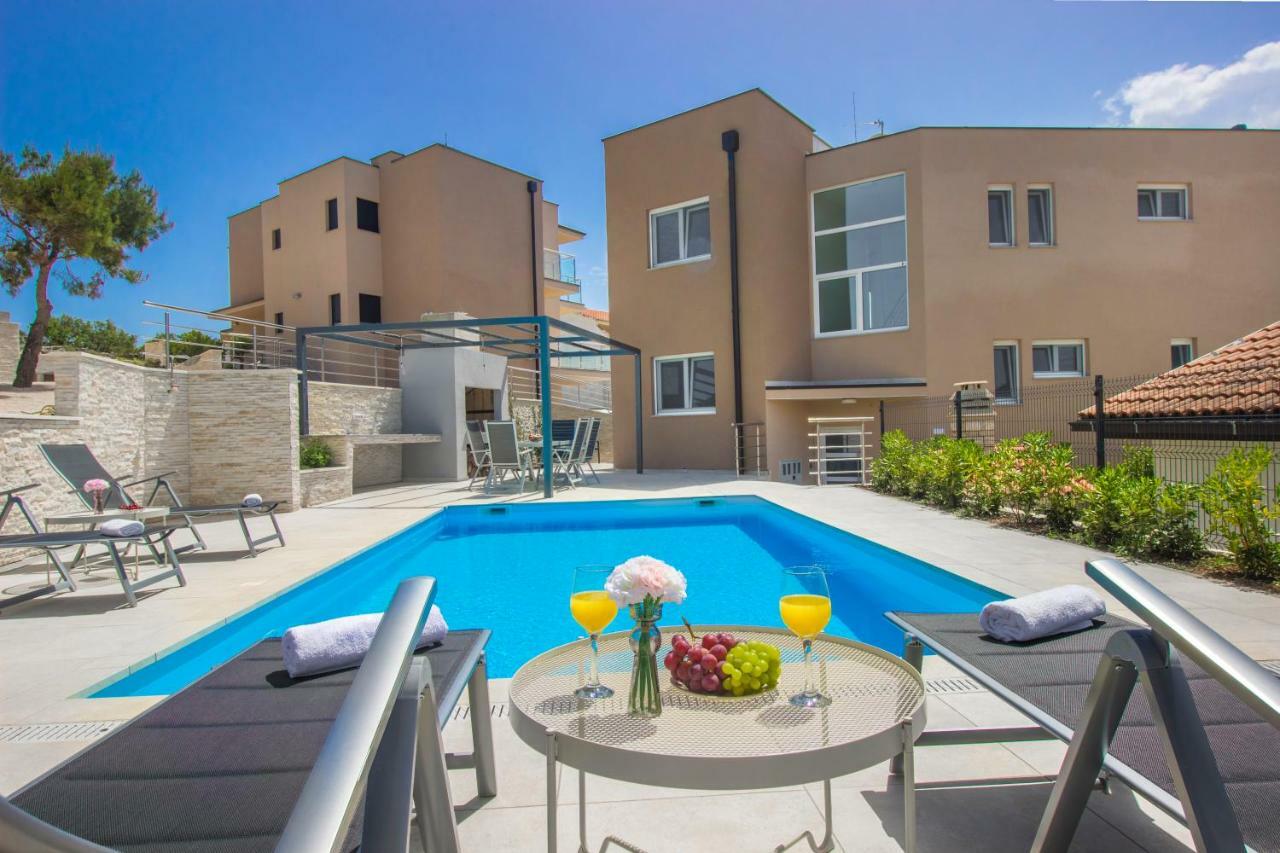 מורטר Villa Ilenia מראה חיצוני תמונה
